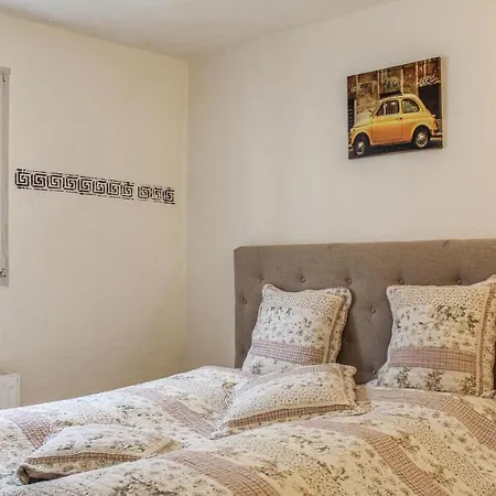 Awesome Apartment In Winningen With Wifi And 1 Bedrooms Апартаменты