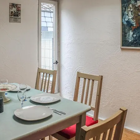 Awesome Apartment In Winningen With Wifi And 1 Bedrooms Апартаменты